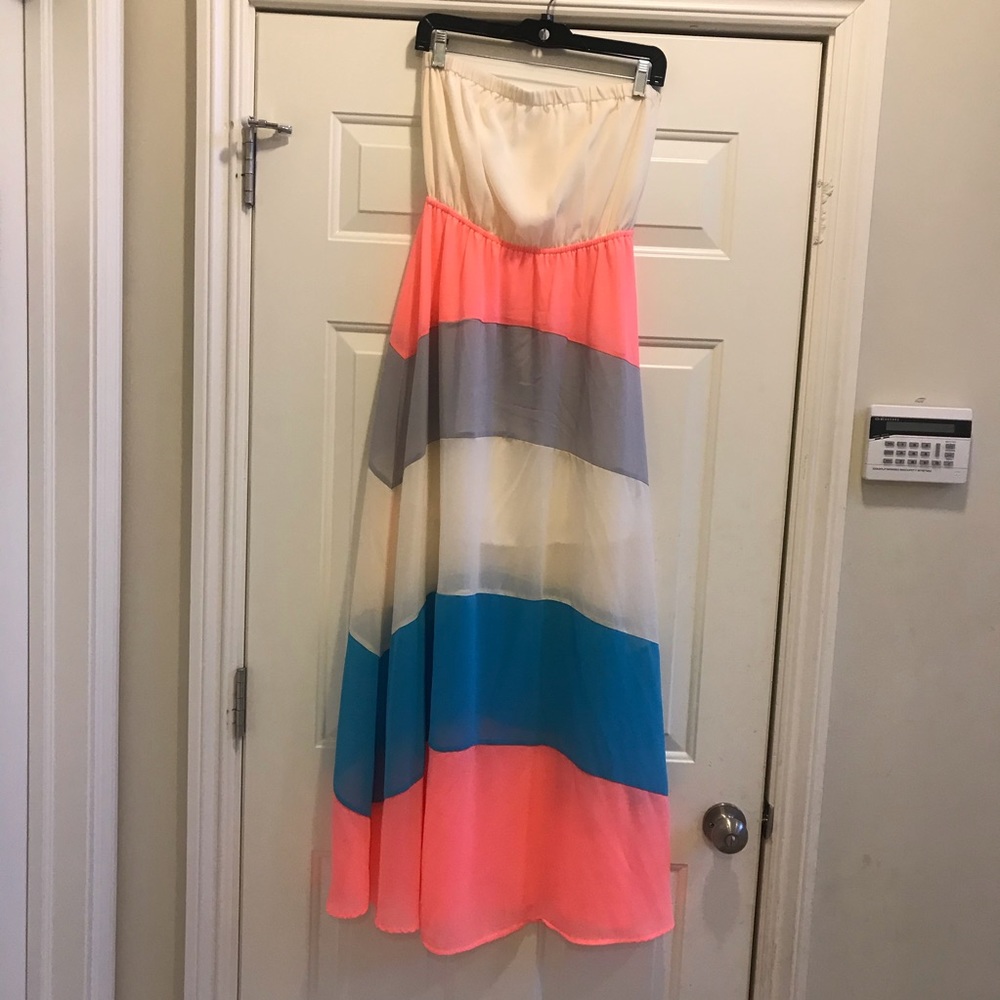 Maxi dress